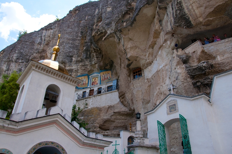 свято-успенский монастырь